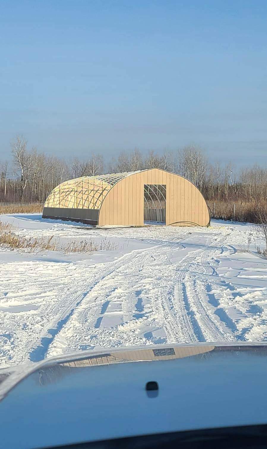 A nearly two-year-long project led to the creation of a solar array that will power up a new greenhouse in the Sagkeeng First Nation, Man.