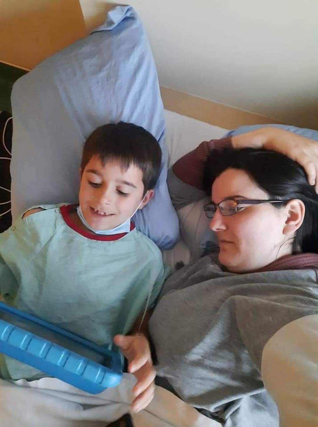 Xander and his mom, Ashley Warren.