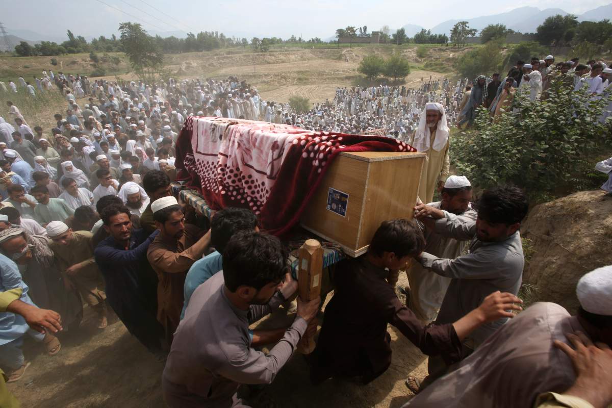 Pakistan bombing
