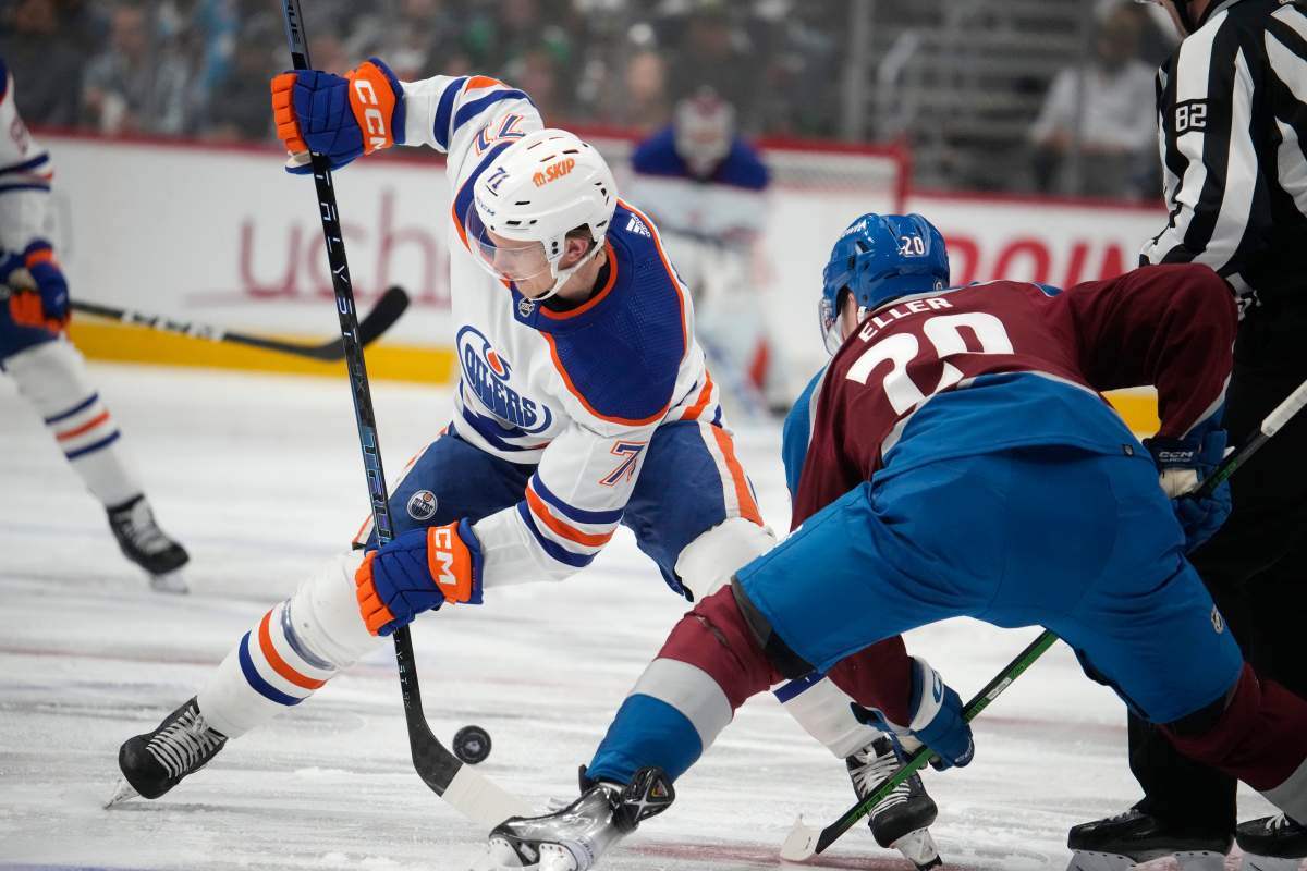 Oilers sign McLeod