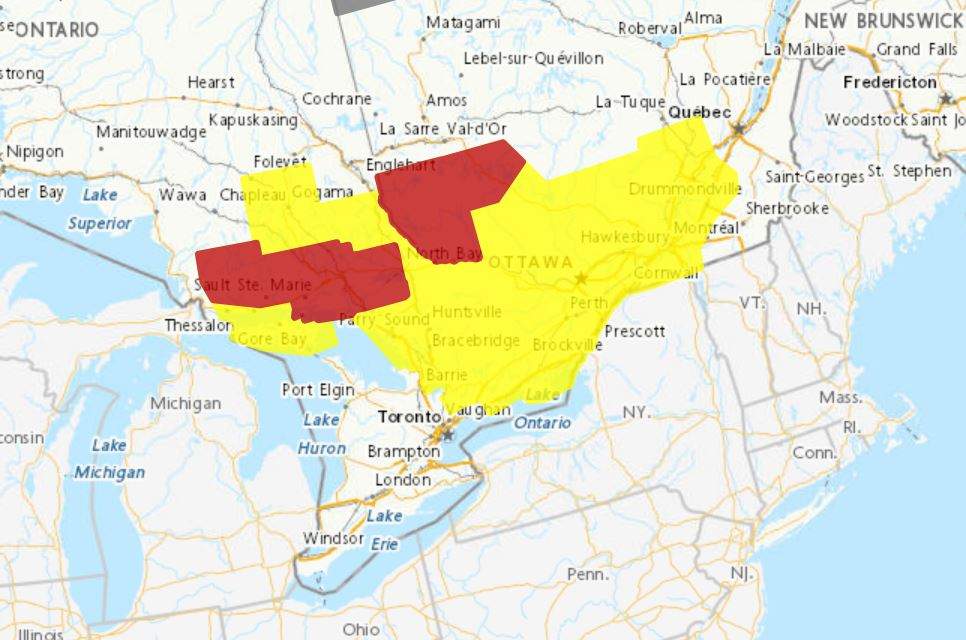 A picture of a map showing yellow watches and red warnings in Ontario and Quebec.