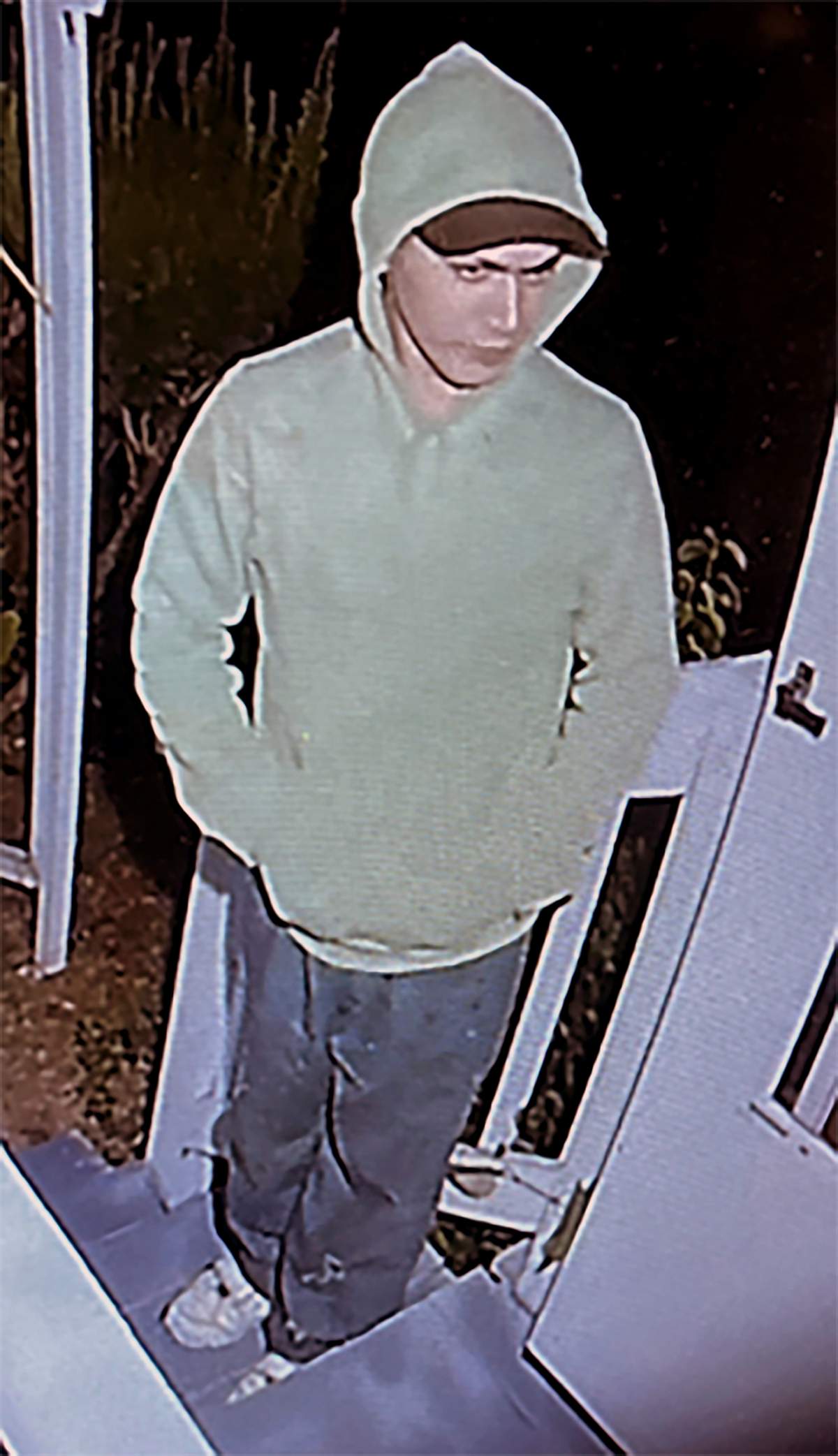 Another image of Danelo Cavalcante taken from a doorbell camera.