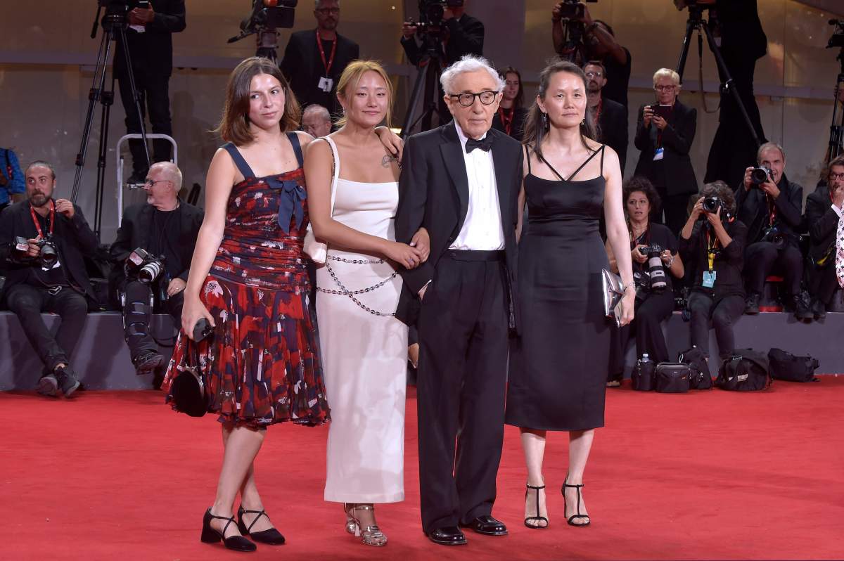 Woody Allen with wife Soon-Yi Previn and daughters Bechet and Manzie in Venice on Sept. 4, 2023.