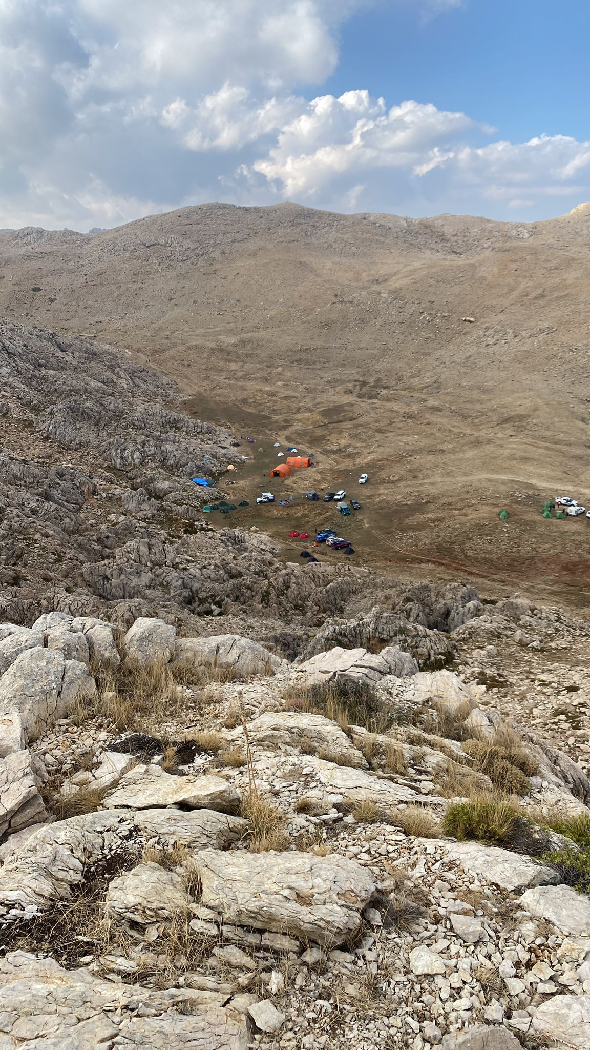 Cave rescuers from around the globe are continuing to travel to Turkey to assist in Mark Dickey's rescue.