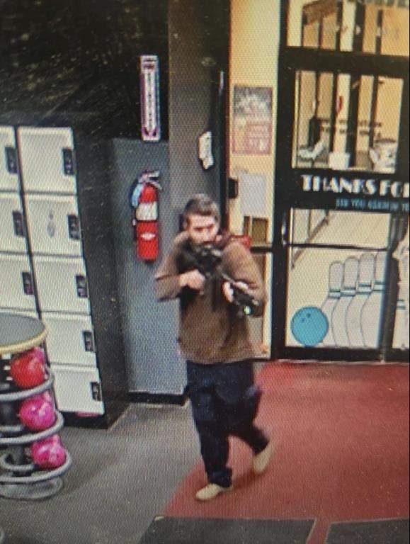 ‘Multiple casualties’ after at least 2 shootings in Maine city: officials - image