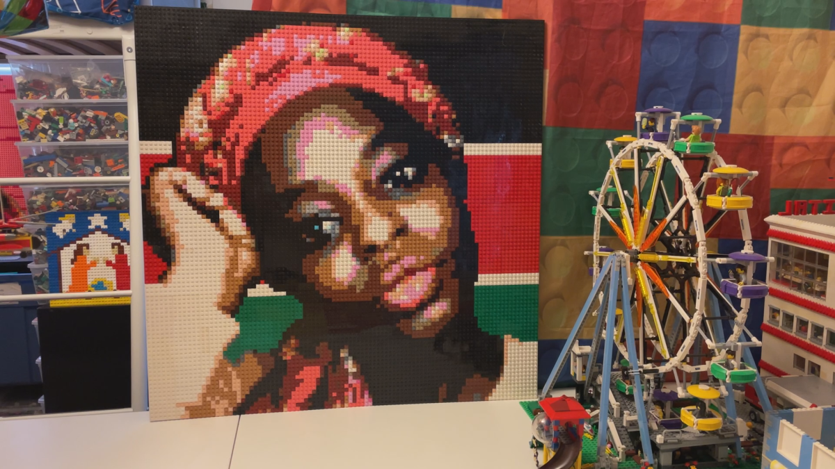 Portrait made by Howe using Lego pieces.