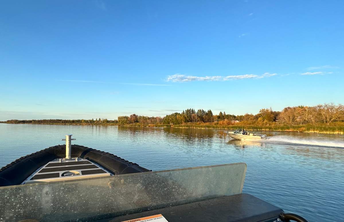 High winds are expected across Lake Winnipeg and Lake Manitoba on Nov. 22. The province warns that high winds could result in rising water levels and ice pileups.