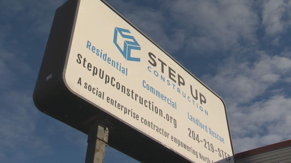 Winnipeg construction company helping inner-city youth, young adults find employment, community - image