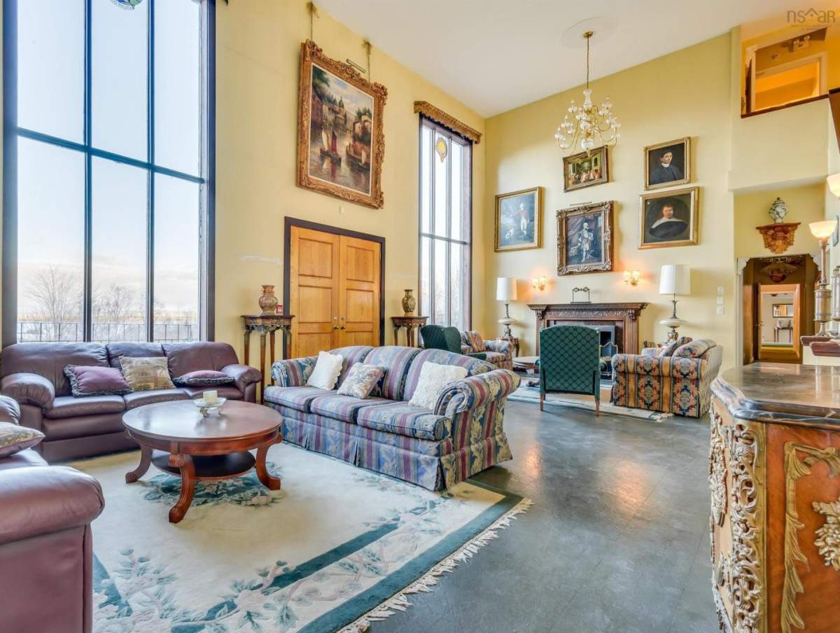 The castle’s main room.