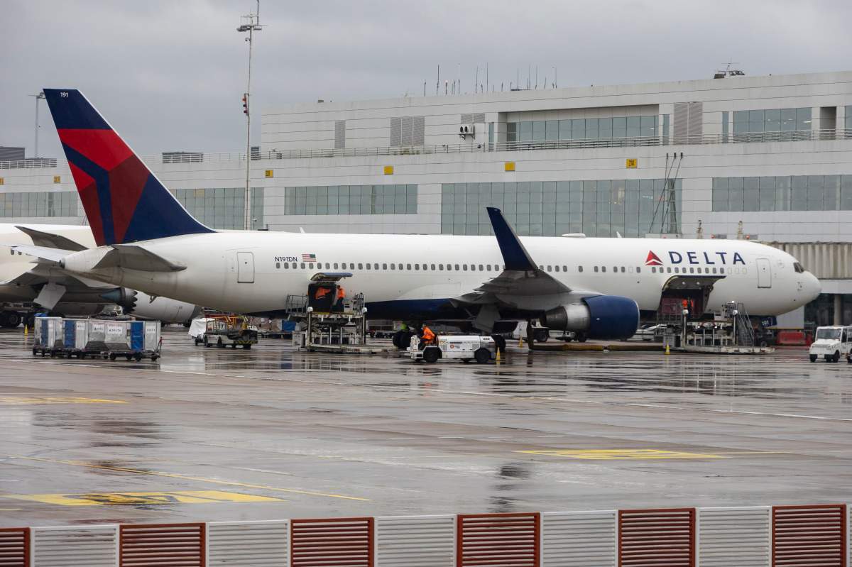 A Delta plane on the tarmac.