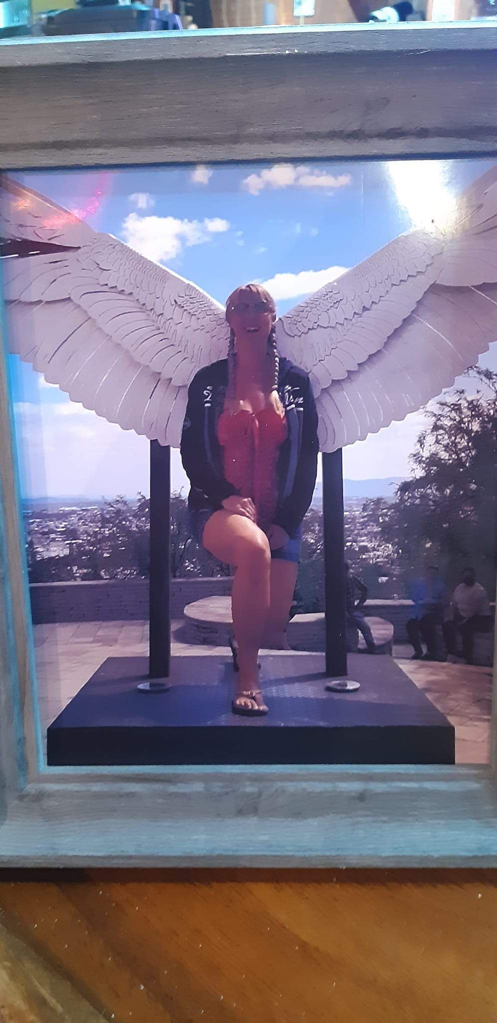 Val Vardabasso was living in Mexico for more than 10 years before her death, friends say.