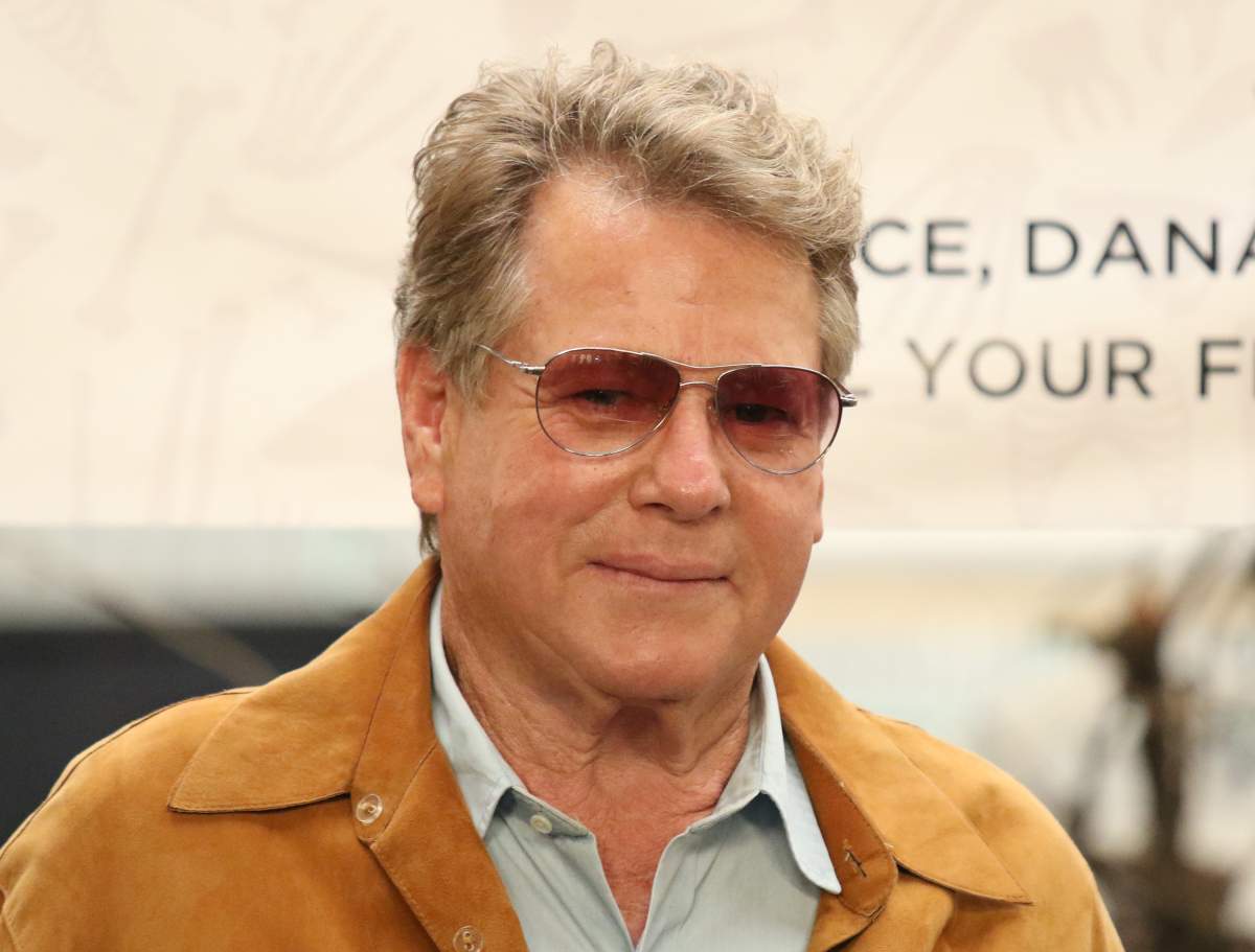 Ryan O'Neal poses during Fox Celebrates 'Bones' 200th Episode at the Fox Studio Lot on November 14, 2014 in Century City, California.