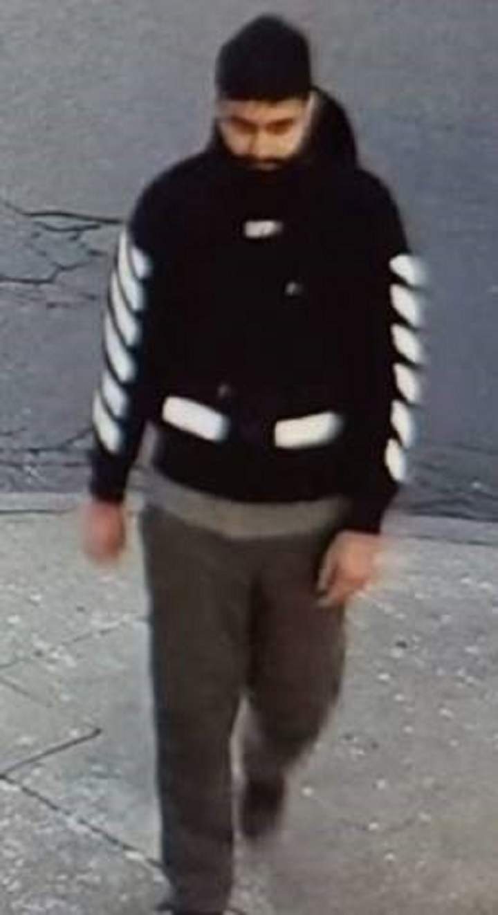 Police say this suspect is outstanding.
