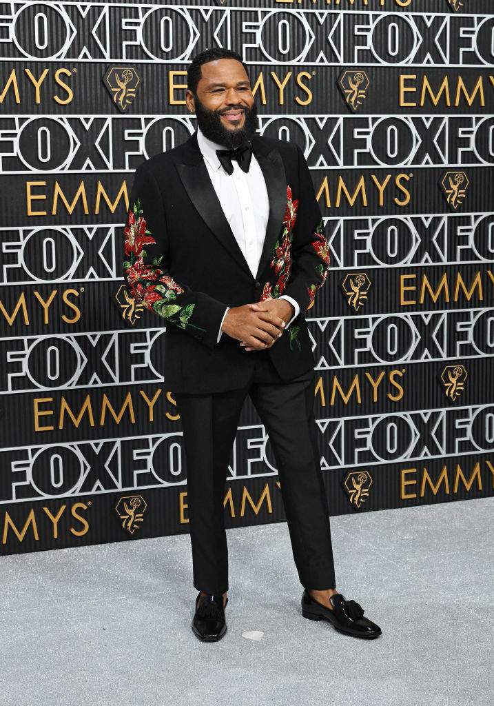 Anthony Anderson at the 75th Primetime Emmy Awards held at the Peacock Theater on January 15, 2024 in Los Angeles, California.