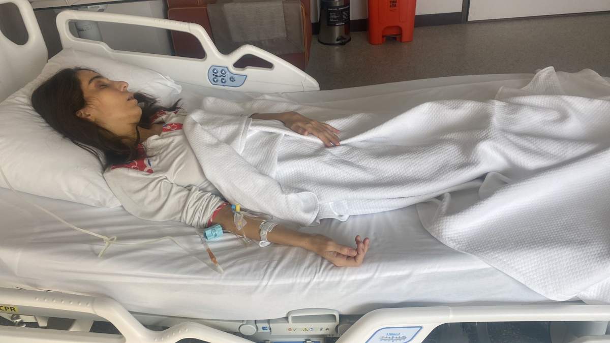 Elham Modarresi is currently in a Turkish hospital, where she is being treated for liver failure.