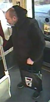 Police looking for man who allegedly assaulted TTC operator on streetcar - image