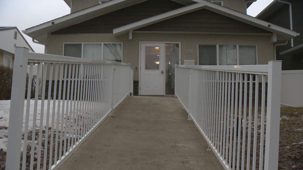 Newo Yotina Friendship Centre launched a long-term housing project for adult men with mental health conditions and substance use disorder.