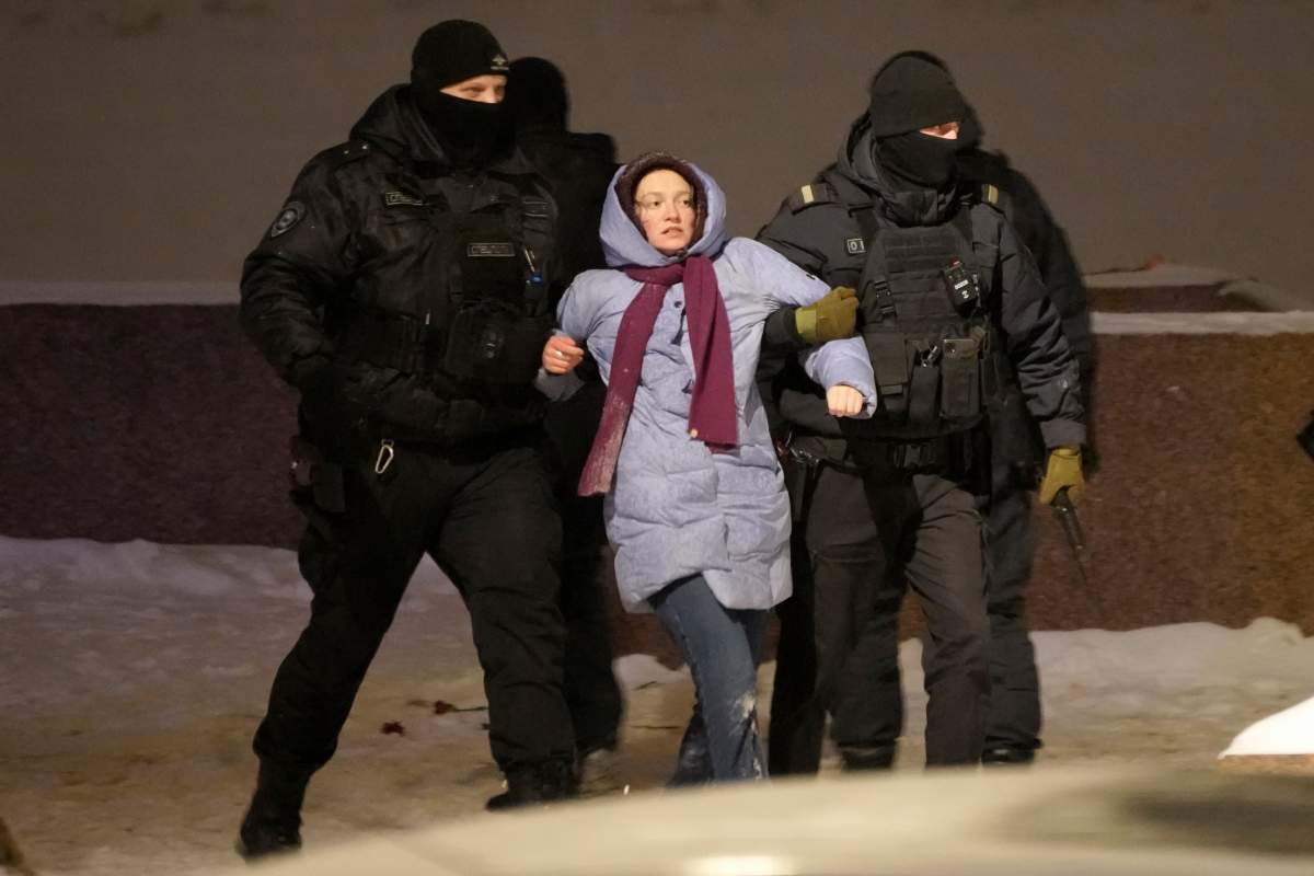 alexei-navalny-death-memorial
