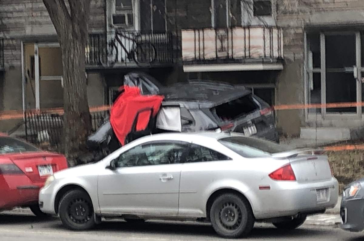 Quebec’s office of independent investigations said it would be taking over the investigation, implying that the crash possibly occurred during a police operation.