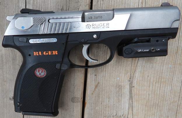 Five people were charged after police in Belleville say they found drugs and a loaded handgun during a drug raid Monday.