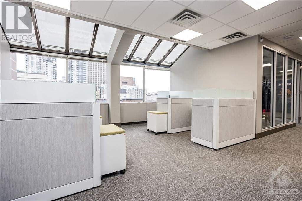 222 Somerset suite 702