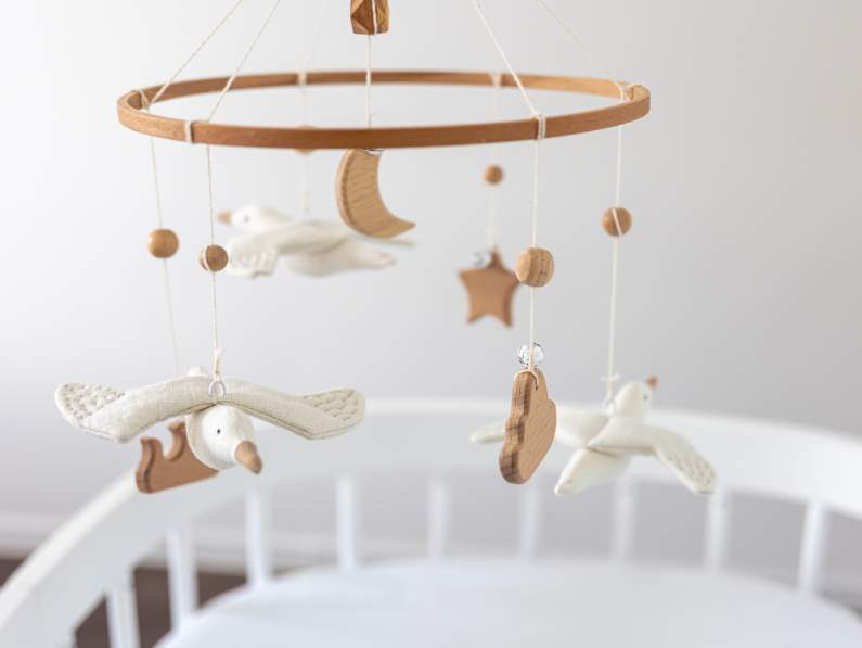 baby crib