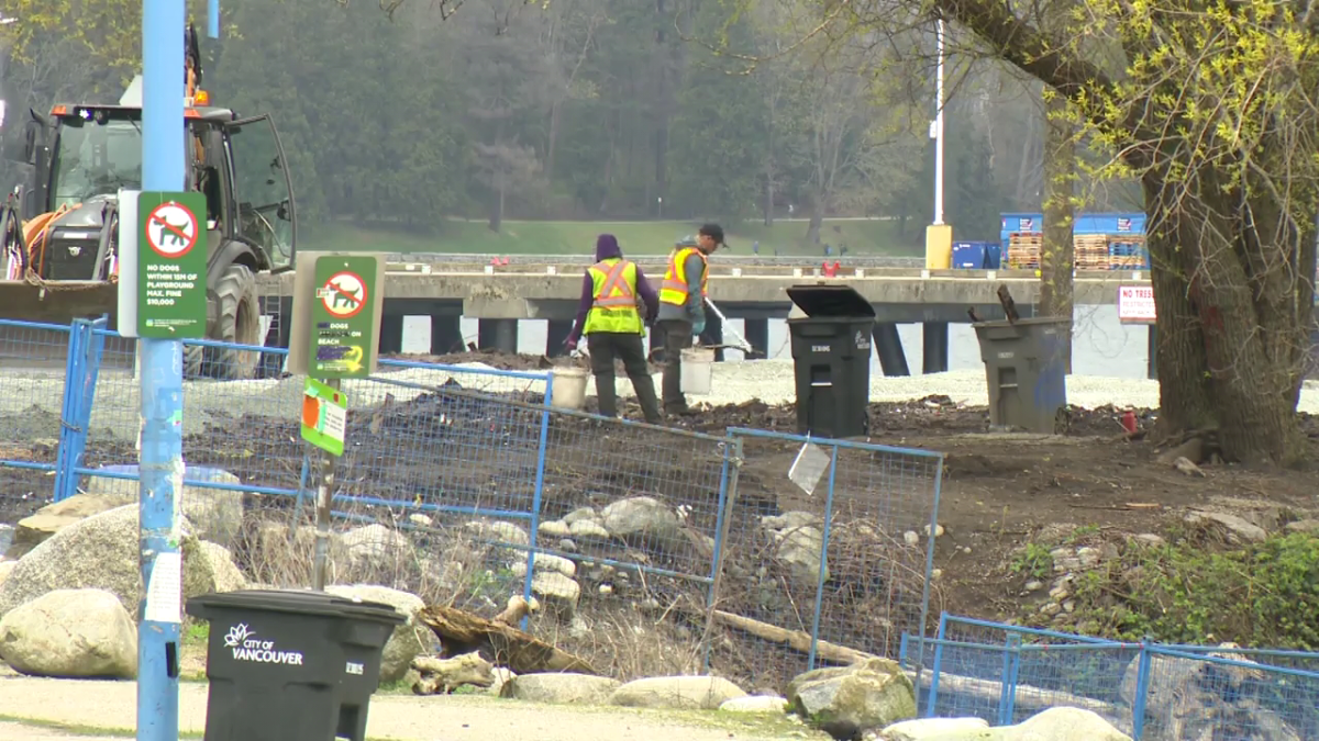 Crews have removed all structures from the portion of CRAB Park designated for daytime sheltering.