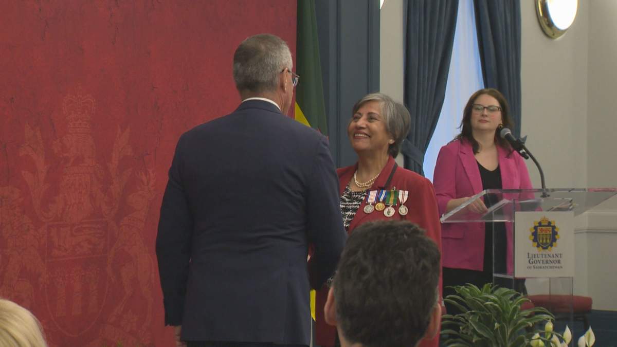 Saskatchewan volunteers recognized for their contributions with Regina ceremony - image