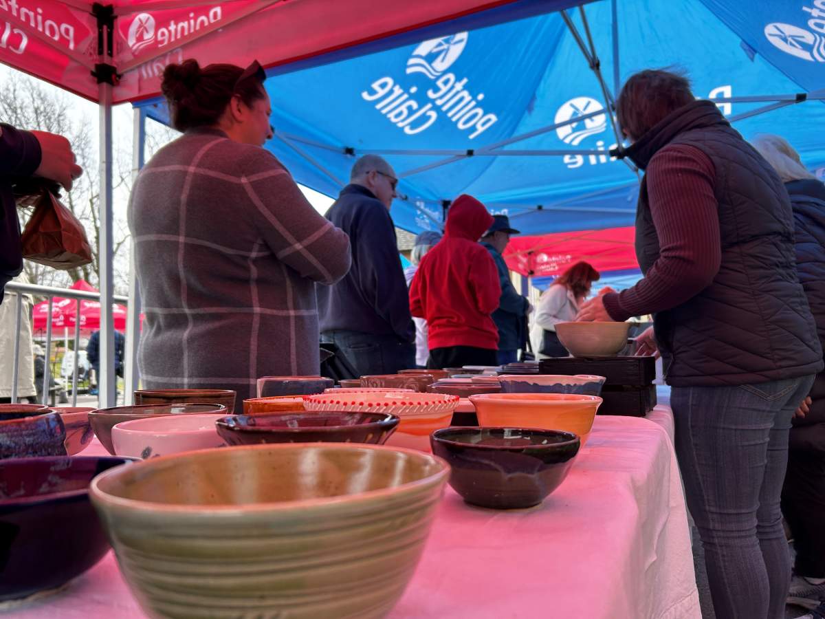 Handmade bowls donated to Corbeille de Pain.