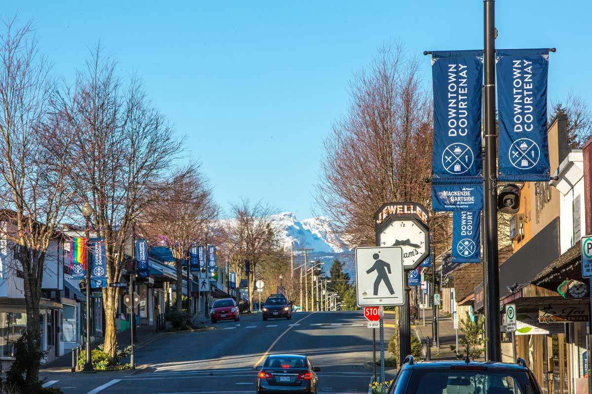 Public defecation is a growing issue in the Vancouver Island city of Courtenay, a councillor says.