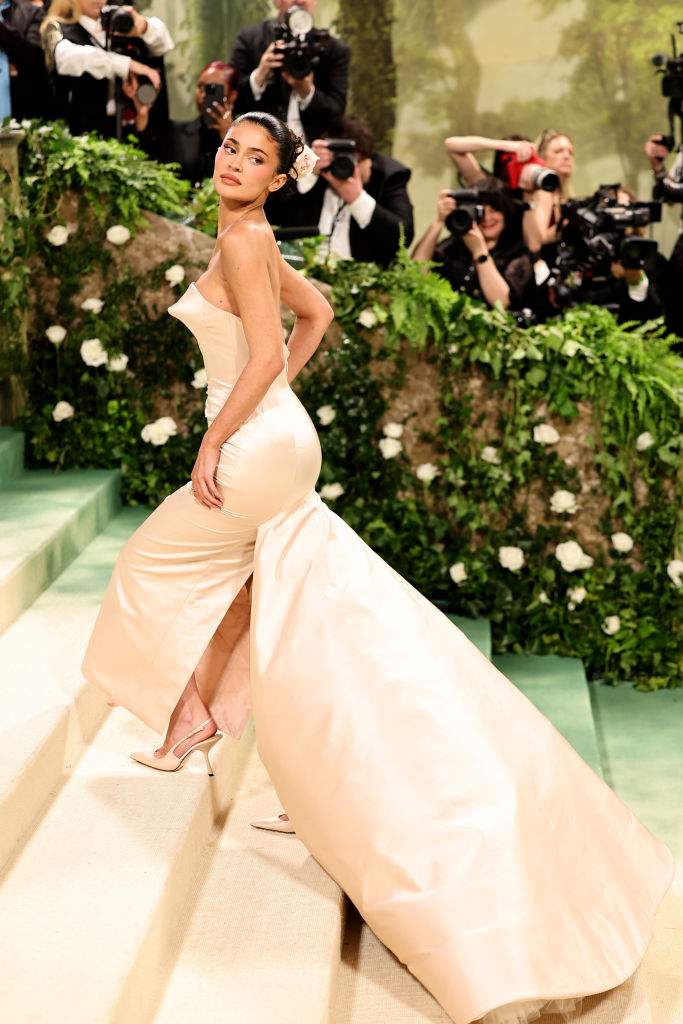 Kylie Jenner attends The 2024 Met Gala Celebrating "Sleeping Beauties: Reawakening Fashion" at The Metropolitan Museum of Art on May 06, 2024 in New York City.