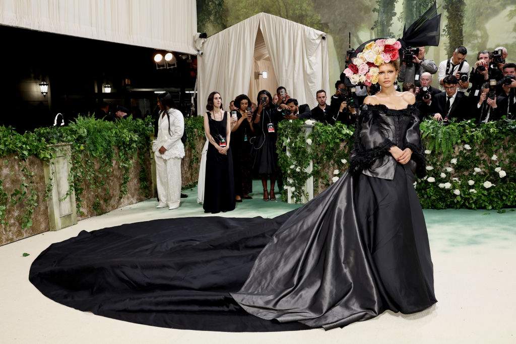 Zendaya attends The 2024 Met Gala Celebrating "Sleeping Beauties: Reawakening Fashion" at The Metropolitan Museum of Art on May 06, 2024 in New York City.