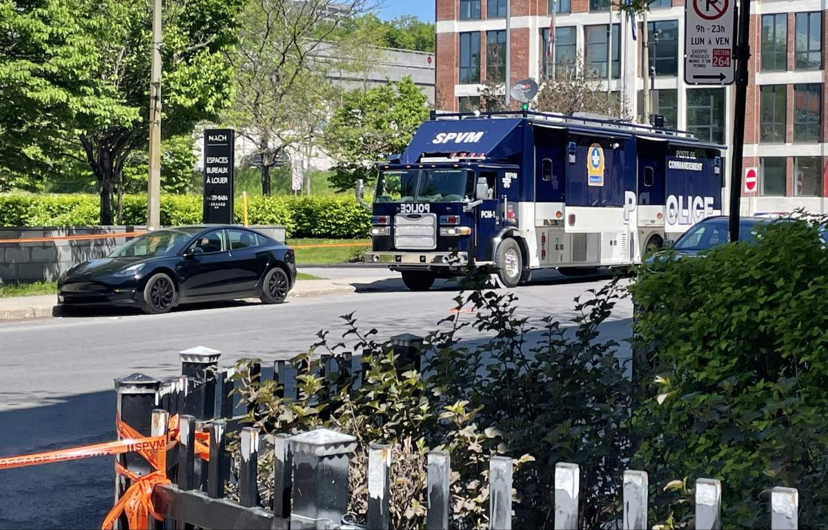 The SPVM’s major crimes unit is investigating the city’s 12th homicide of the year following a fatal stabbing in an apartment building in Montreal’s Sud-Ouest borough on Saturday, May 18, 2024.