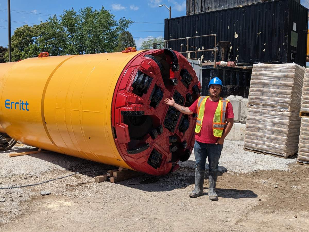 Matt Poulias, site engineer for Erritt Construction, explained the drill and provided a sense of the size of the drill.