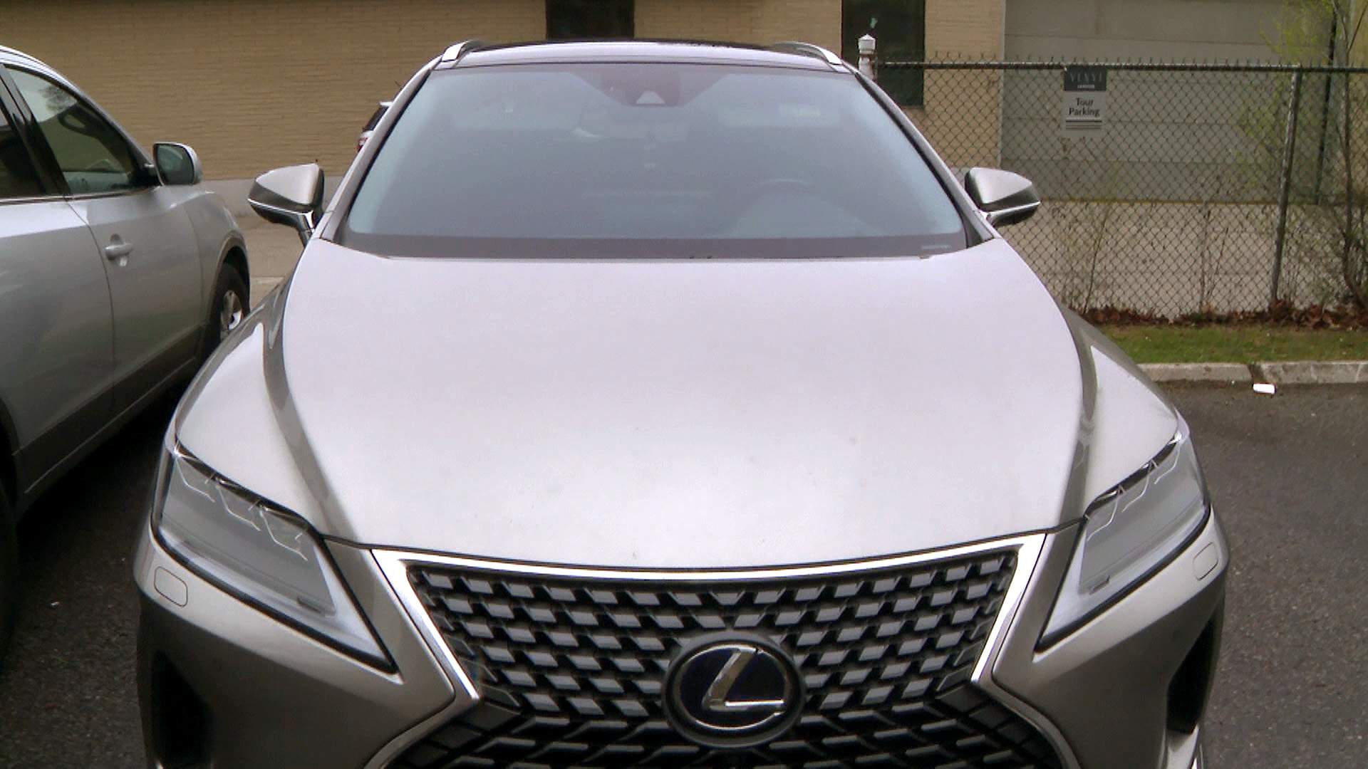 The Lexus RX SUV that Det. Cresswell says is being used as a crime car.