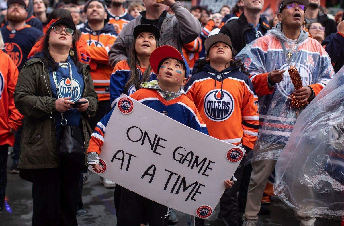 Oilers fans watch as the Edmonton Oilers take on the Florida Panthers during a watch party for Game 5 of the NHL Stanley Cup final, in Edmonton on Tuesday, June 18, 2024.