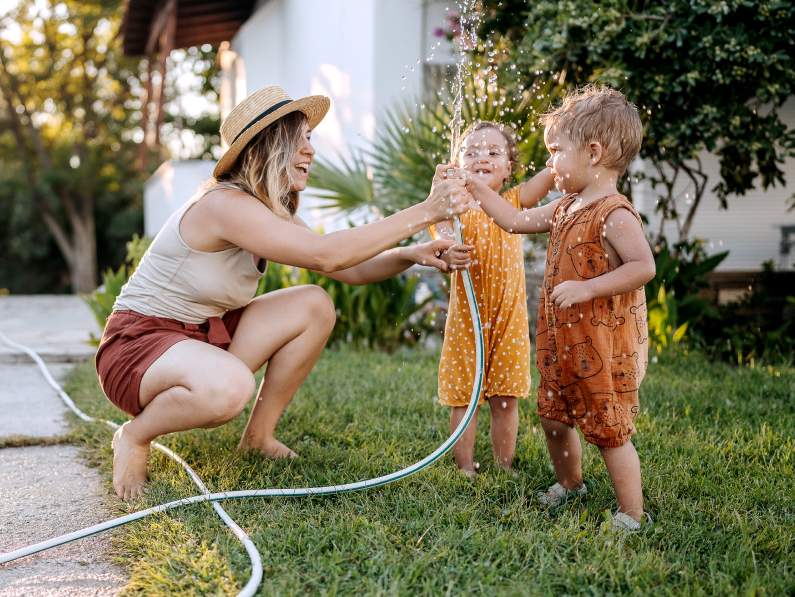 kids playing outside summer