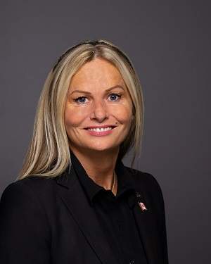 Lisa Robinson