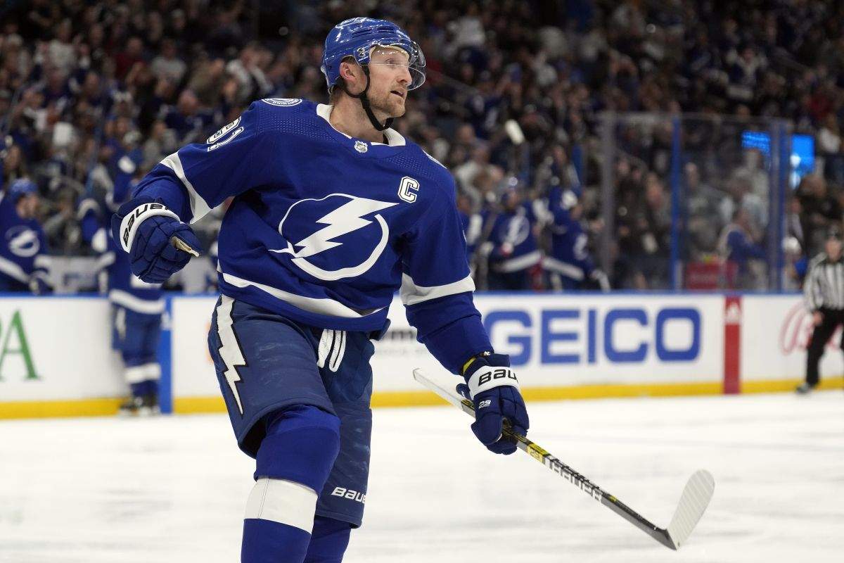 Tampa Bay Lightning centre Steven Stamkos celebrates his goal against the Buffalo Sabres during the second period of an NHL hockey game Monday, April 15, 2024, in Tampa, Fla.