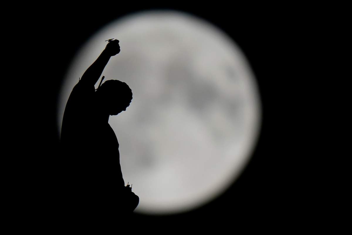 Super Blue Moon