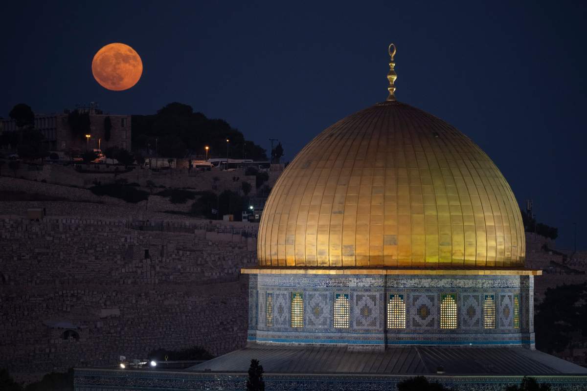 Supermoon