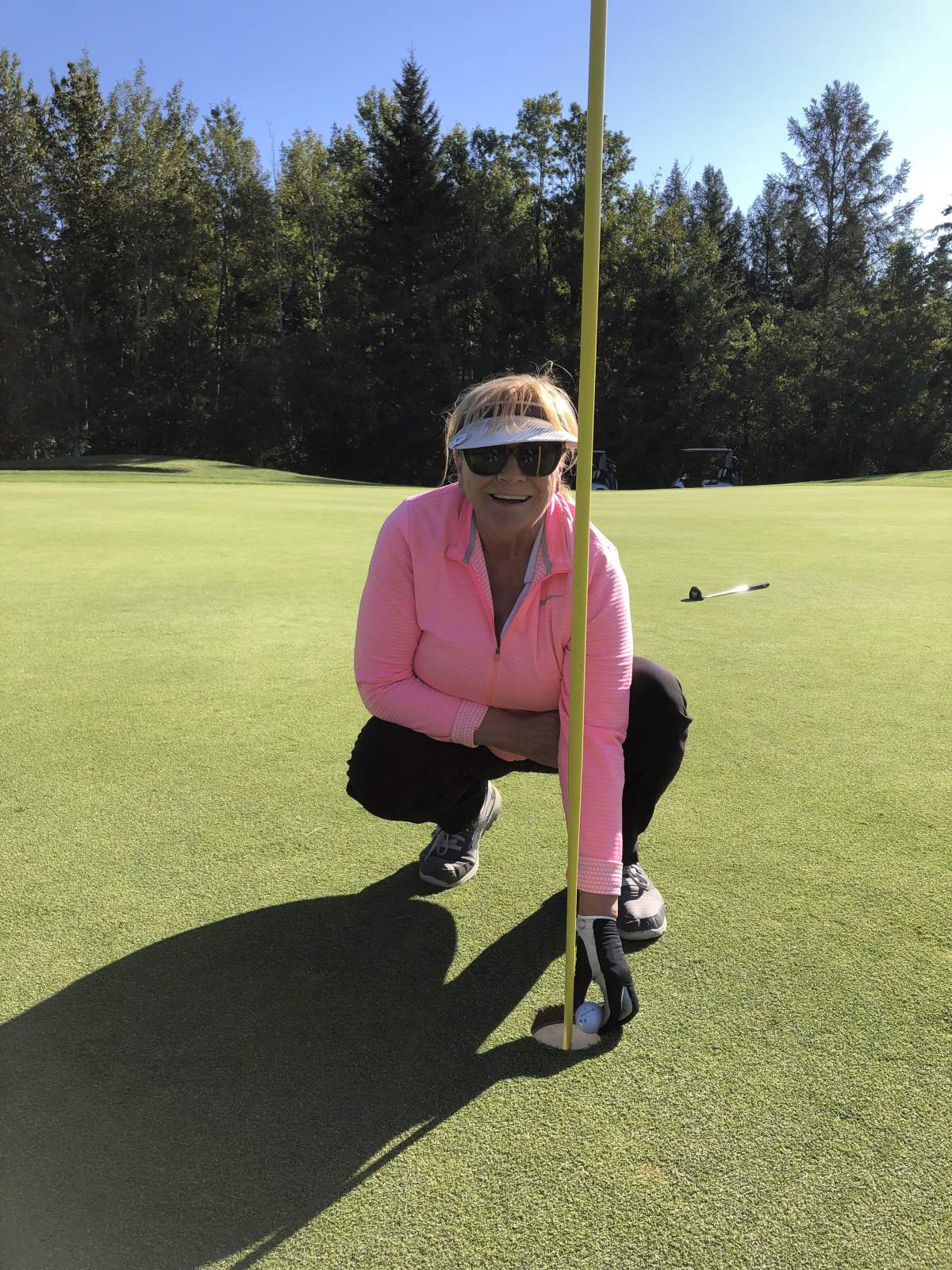 Carol Wallace with her first hole-in-one on Hole 4 at the Lewis Estates Golf Course in Edmonton, Alta. on Tuesday, Sept. 10, 2024.