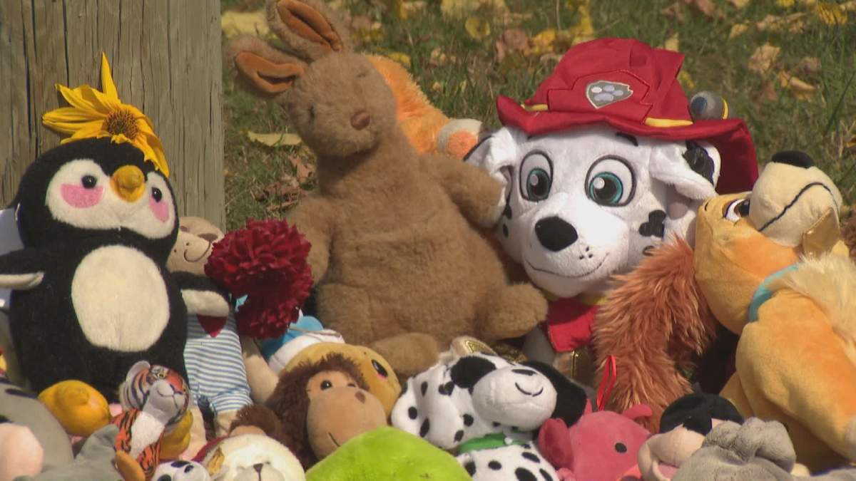 Teddy bears and other toys were laid out on the lawn of a Quebec home where a five-year-old boy was found unresponsive. His death is under investigation.