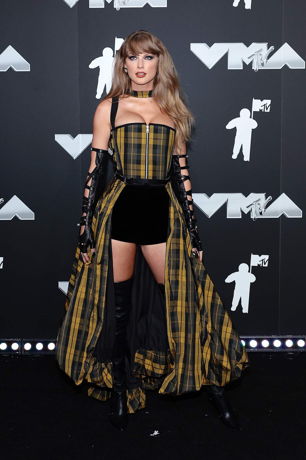 Taylor Swift on a red carpet