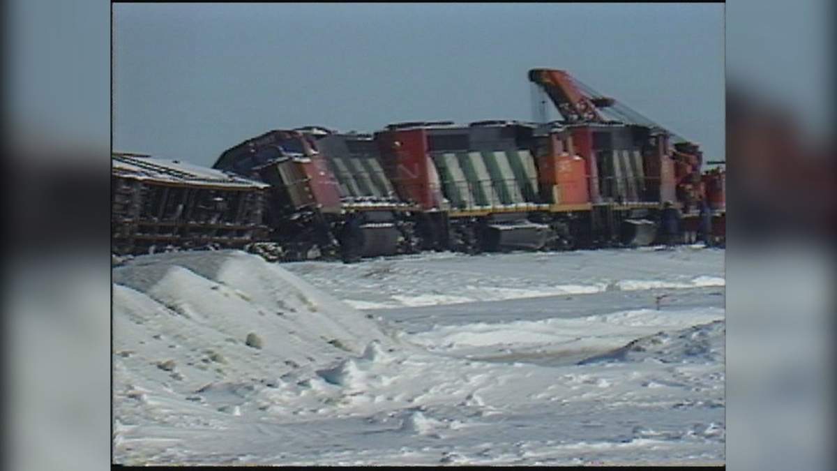 The derailment caused the community of Oakville, MB to evacuate for three weeks.