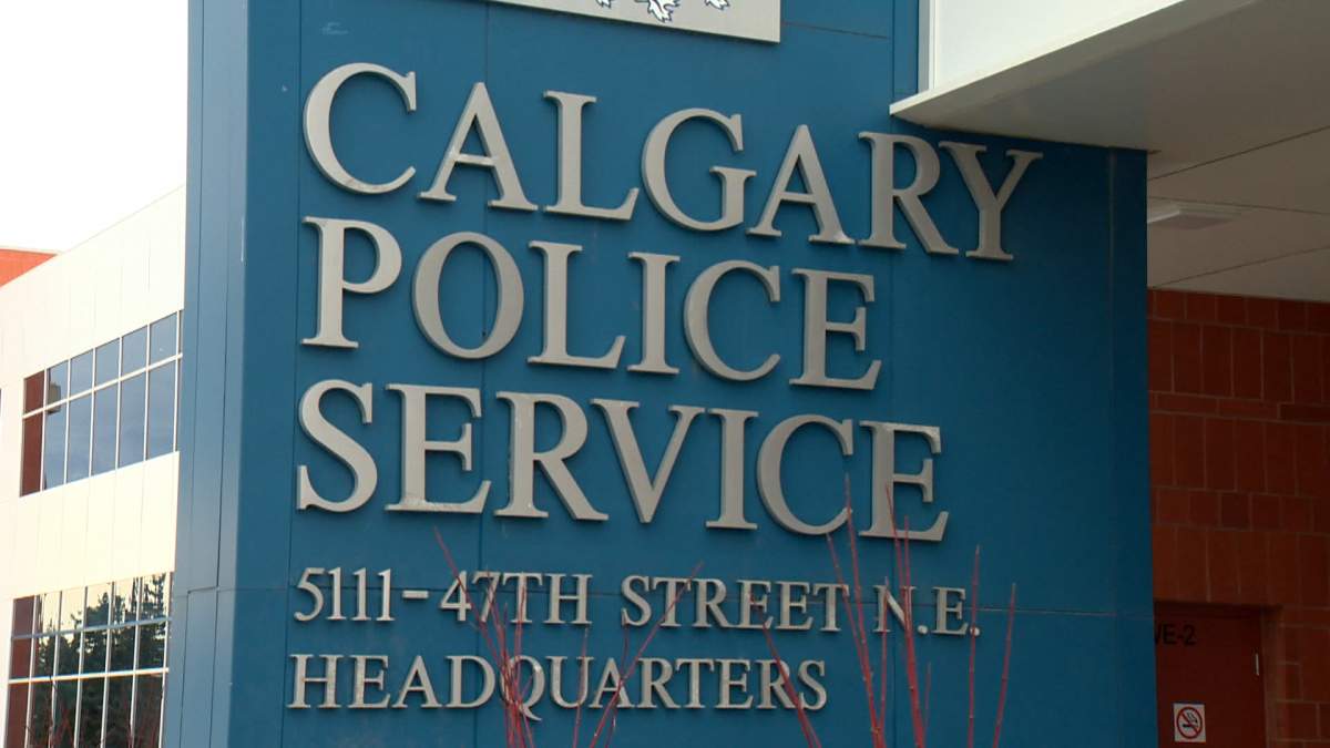 A Calgary police officer has been charged with perjury and fabricating evidence in a case related to an off-duty legal proceeding.