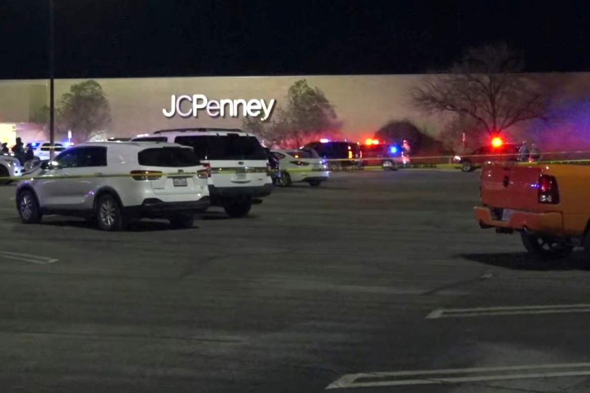 Texas Mall Police Shooting