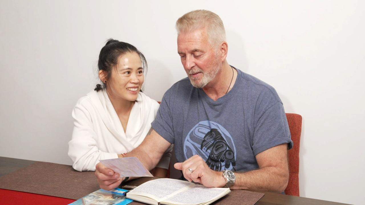 Dave and Junping Lavery speak to Global News in Dubai, Feb. 2, 2025