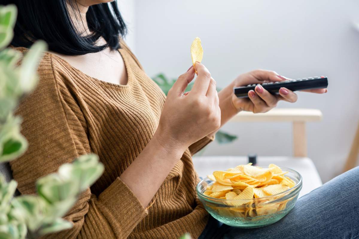A study, published by Elsevier in the February edition of the peer-reviewed journal Appetite, found that adults tend to eat more when glued to their screens, whether it's a cooking show, a thrilling action flick or mindless phone scrolling.