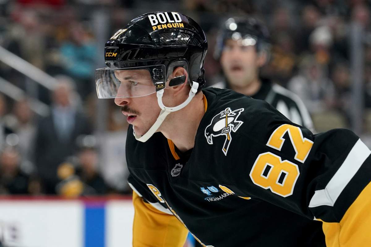 Pittsburgh Penguins' Sidney Crosby (87) prepares for a face-off during the second period of an NHL hockey game against the Florida Panthers Tuesday, Dec. 3, 2024, in Pittsburgh.